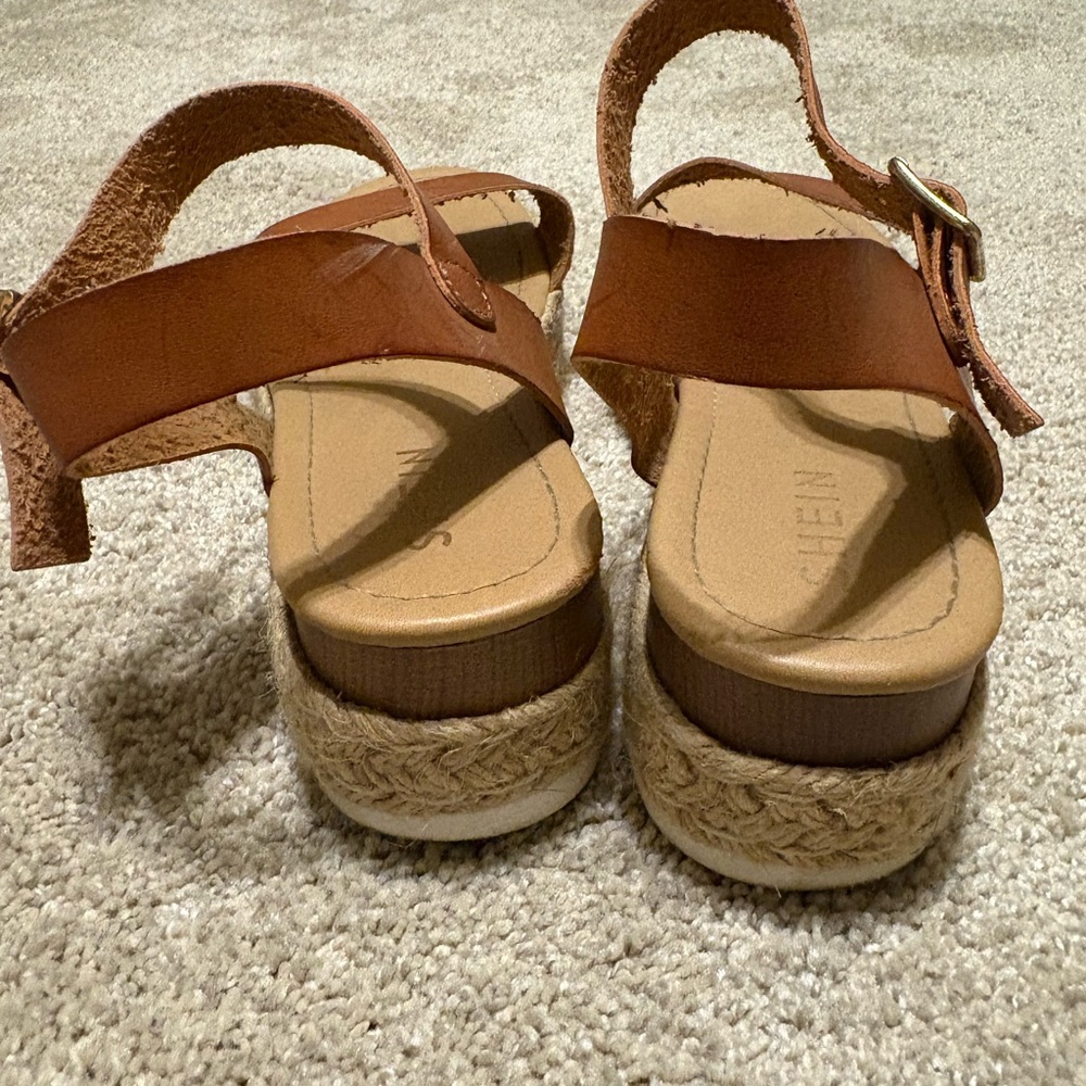 SHEIN Brown Espadrille Sandals - Picture 3 of 4